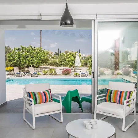 Villa The Complete Guide To Renting Your Exclusive Holiday In With Private Pool And Close To The Beach 1551 *